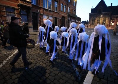 Paysans au carnaval de Binche